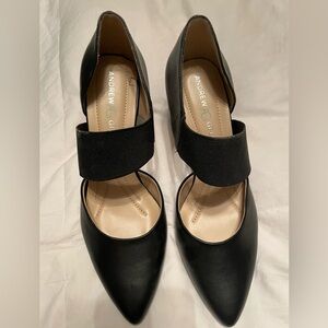 Black dress shoes